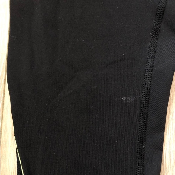 Lululemon Run Pace Tight Leggings in Black & Neon Green Size 4 - Picture 6 of 12